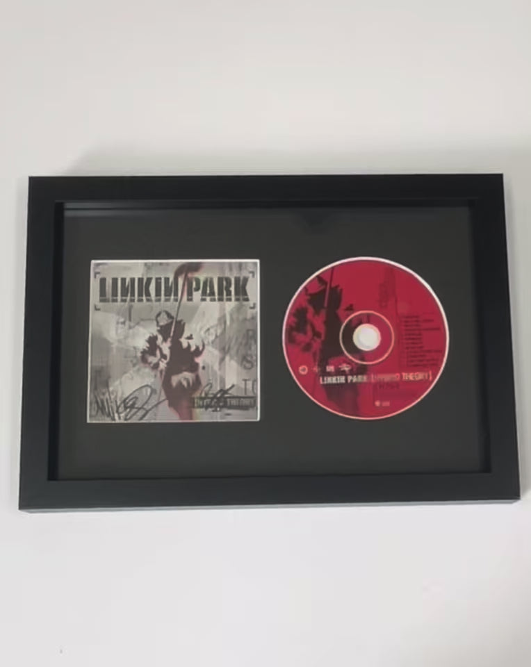 CD Cover and Disc Frame – creativepictureframes.com